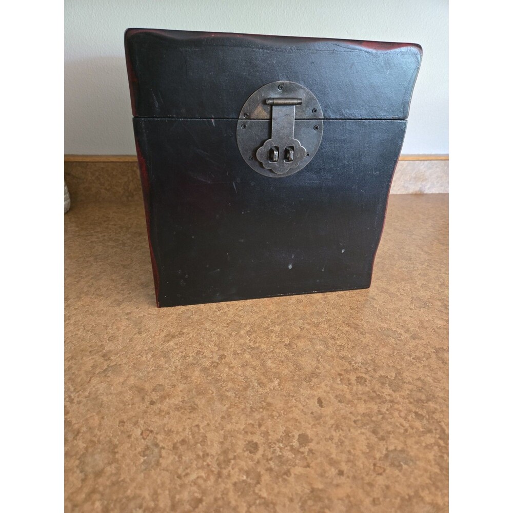Wooden Chests With Metal Closures Black With Dark Accents Felt Inside Burnthru